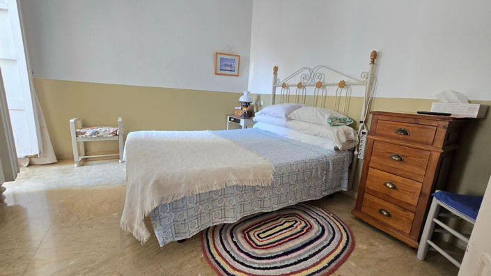 Image No.5-3 Bed Townhouse for sale