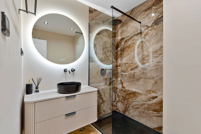 Image No.20-4 Bed Townhouse for sale