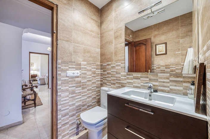 Image No.34-4 Bed Villa for sale