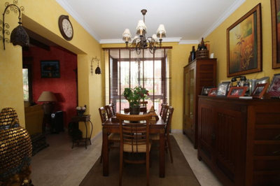 11-20939a0134ad724a8cb2a801094d15a4