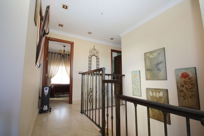 Image No.14-3 Bed Villa for sale