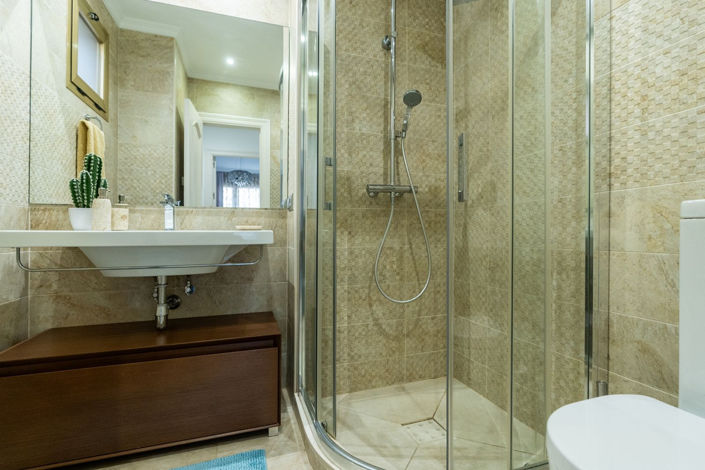 Image No.25-4 Bed Apartment for sale