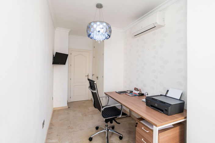 Image No.27-4 Bed Apartment for sale