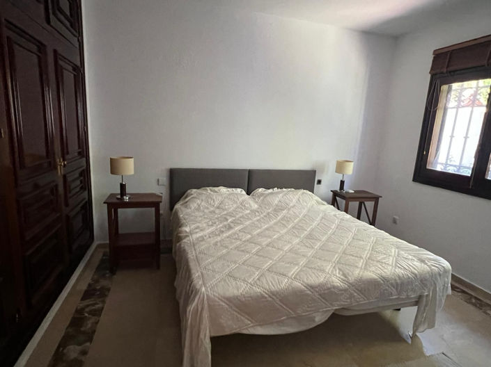 Image No.19-4 Bed Villa for sale