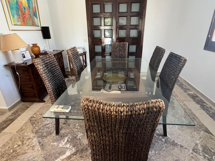 Image No.26-4 Bed Villa for sale