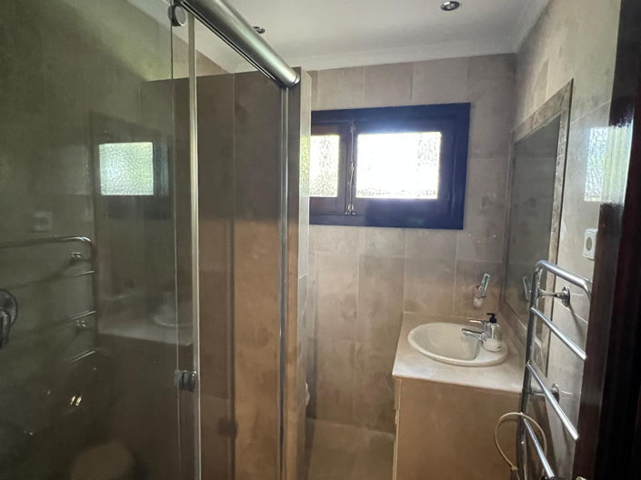 Image No.29-4 Bed Villa for sale