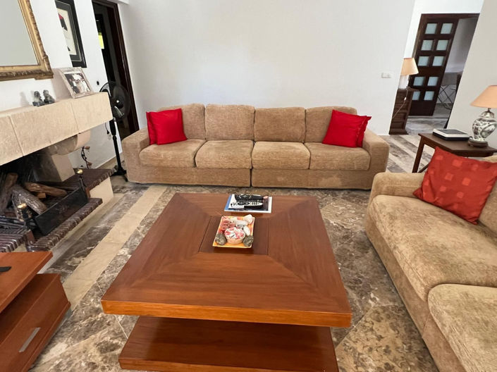 Image No.32-4 Bed Villa for sale