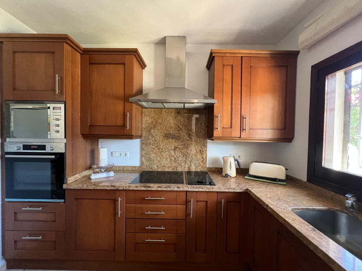 Image No.7-Villa de 4 chambres à vendre à Estepona