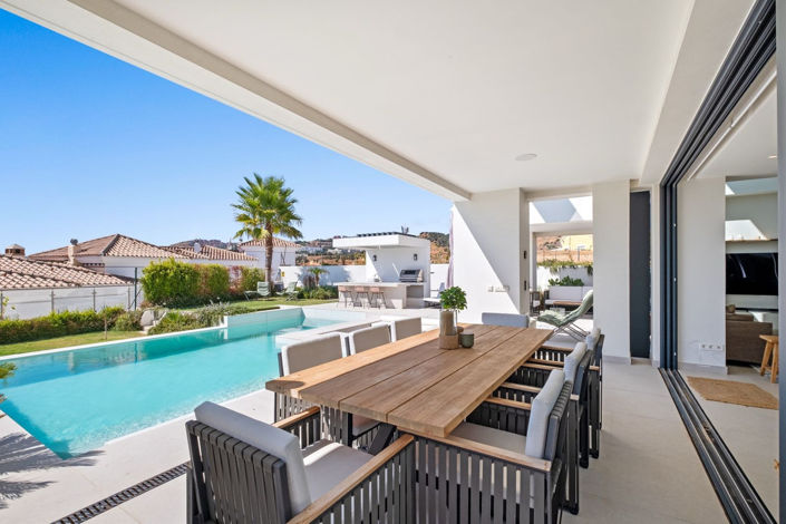 Image No.14-4 Bed Villa for sale