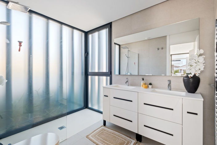 Image No.28-Villa de 4 chambres à vendre à Riviera del Sol