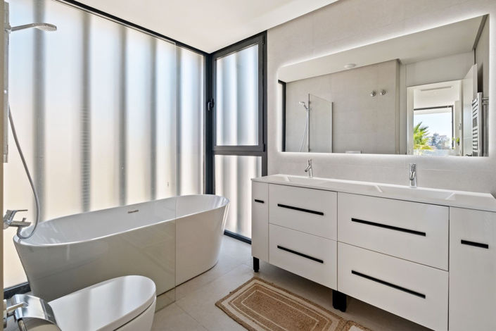 Image No.41-4 Bed Villa for sale