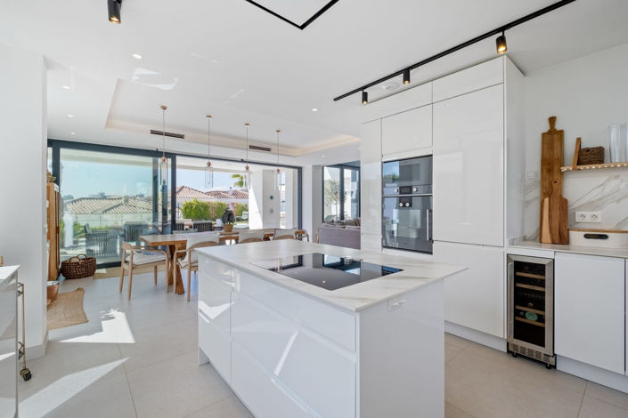 Image No.5-Villa de 4 chambres à vendre à Riviera del Sol