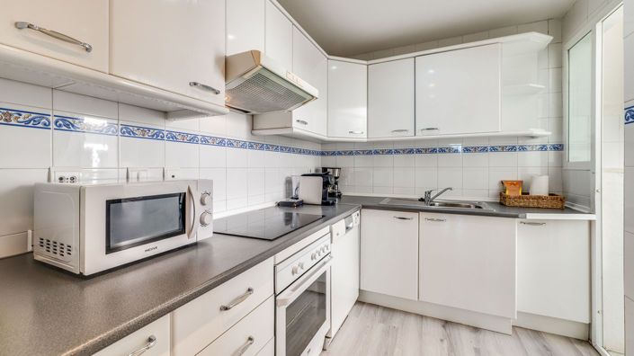 Image No.8-3 Bed Apartment for sale