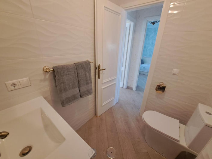 Image No.18-3 Bed Apartment for sale