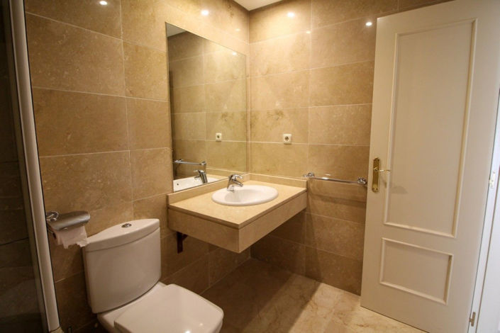 Image No.17-2 Bed Apartment for sale