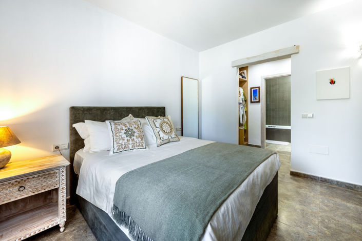 Image No.19-3 Bed Apartment for sale