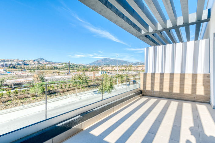 Image No.15-3 Bed Townhouse for sale