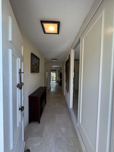 Image No.10-3 Bed Townhouse for sale