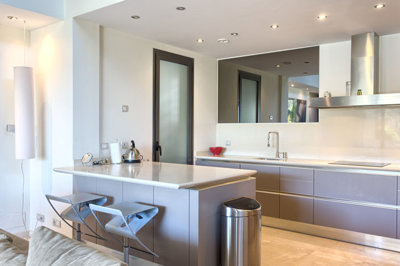 2-5bd7b9d04b45e33852eaf0ec6670150d