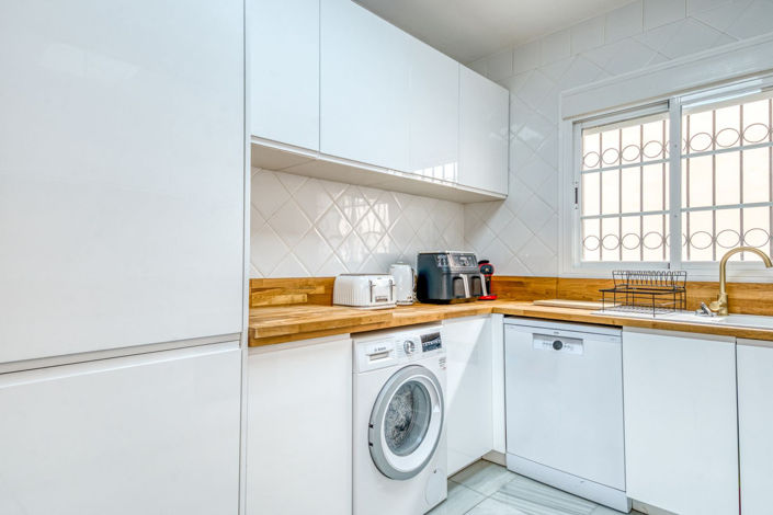 Image No.12-4 Bed Villa for sale