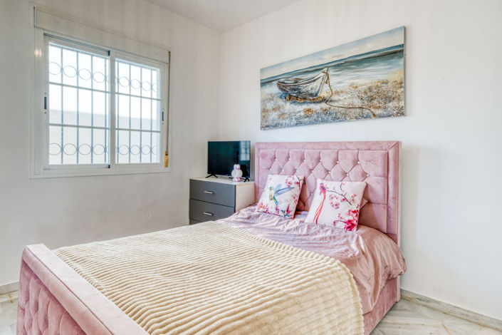 Image No.20-4 Bed Villa for sale