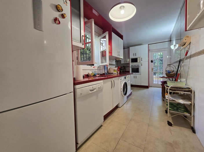 Image No.25-4 Bed Villa for sale