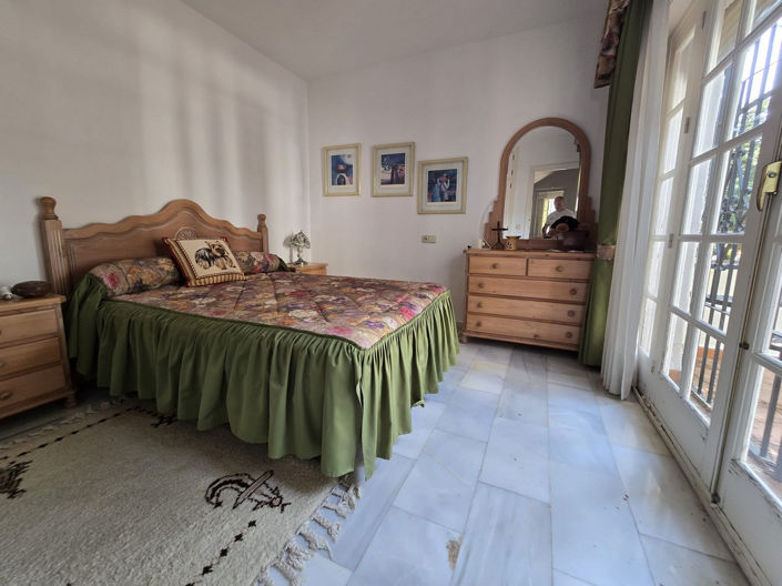 Image No.4-4 Bed Villa for sale