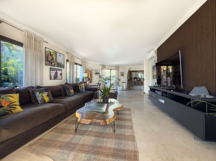 Image No.2-4 Bed Apartment for sale