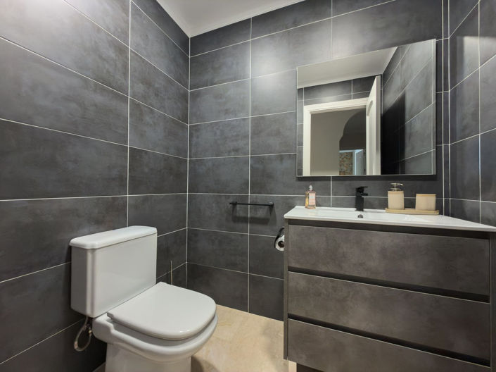 Image No.32-4 Bed Apartment for sale