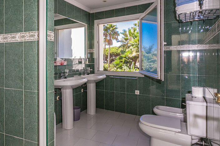 Image No.8-4 Bed Villa for sale