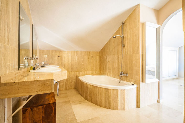 Image No.6-2 Bed Penthouse for sale