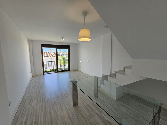 Image No.13-4 Bed Duplex for sale