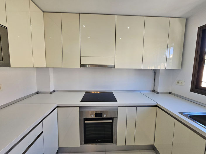 Image No.15-4 Bed Duplex for sale