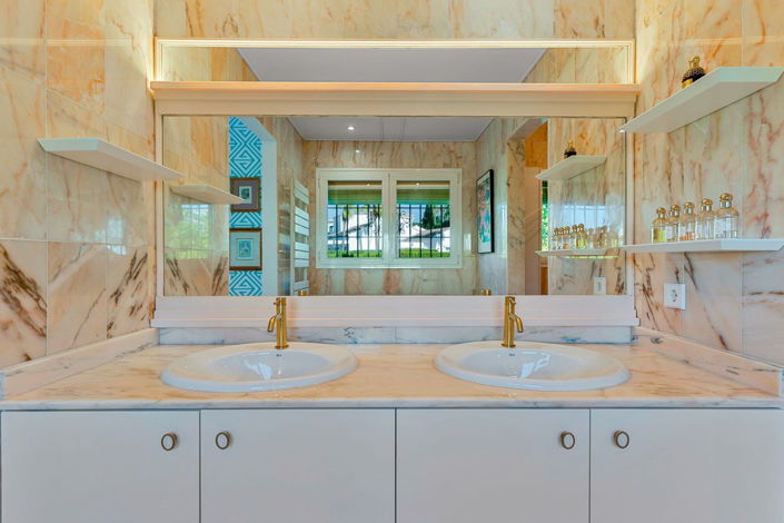 Image No.18-3 Bed Villa for sale