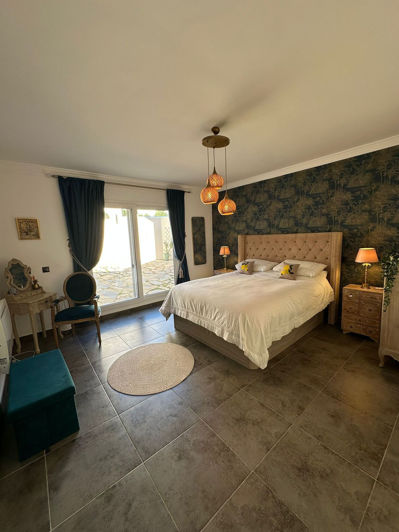 Image No.22-Villa de 6 chambres à vendre à Estepona