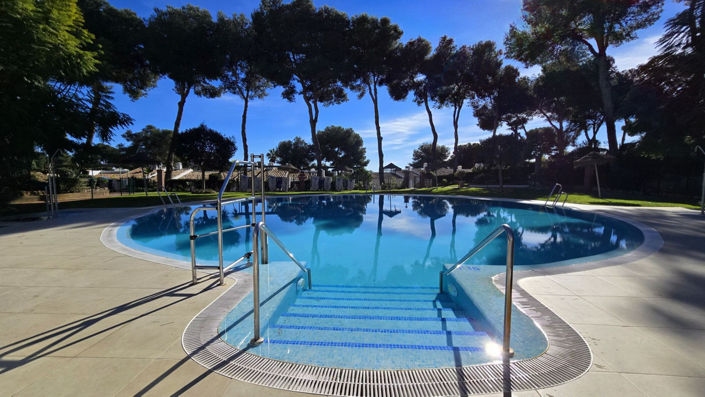 Image No.33-2 Bed Apartment for sale