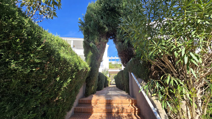 Image No.34-2 Bed Apartment for sale