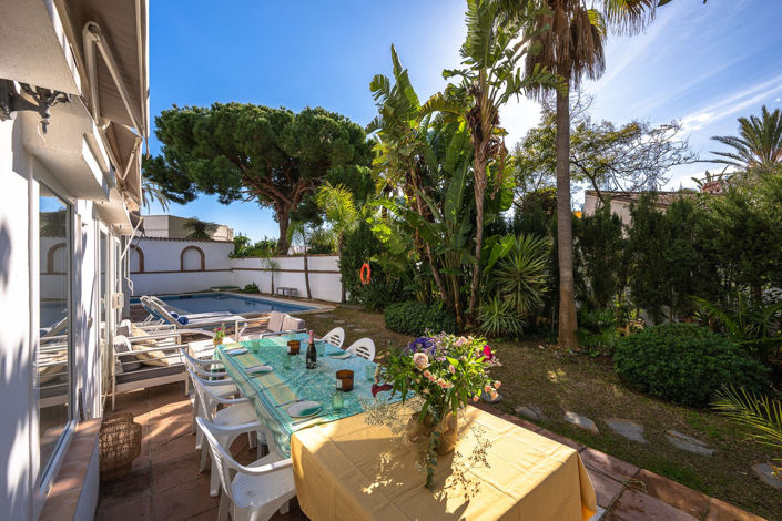 Image No.15-5 Bed Villa for sale