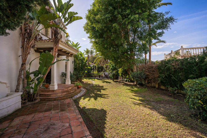 Image No.21-5 Bed Villa for sale