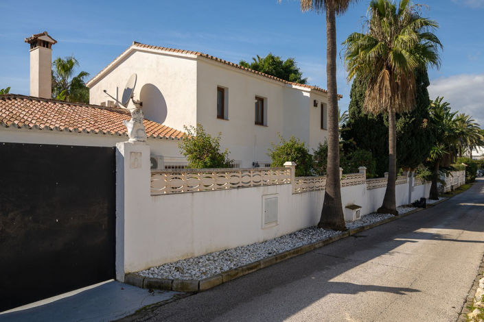 Image No.22-5 Bed Villa for sale