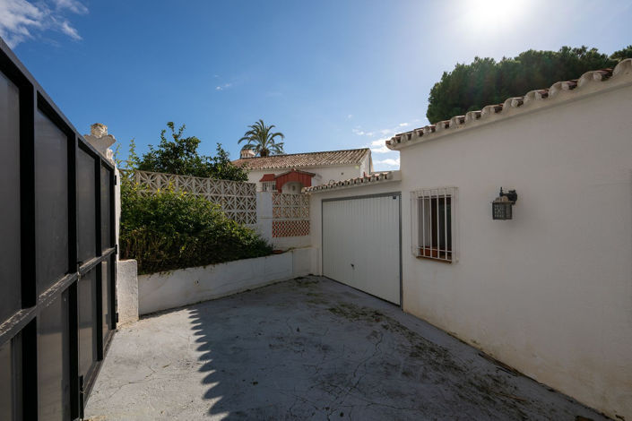 Image No.24-5 Bed Villa for sale