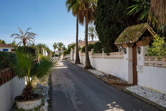 Image No.25-5 Bed Villa for sale