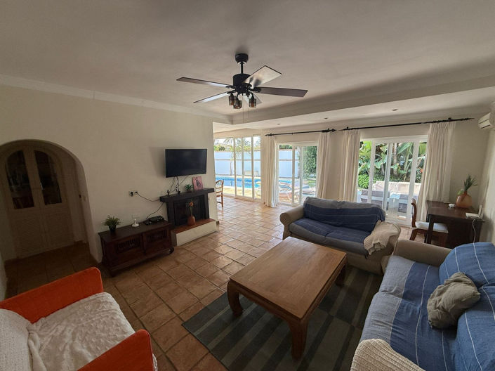 Image No.34-5 Bed Villa for sale