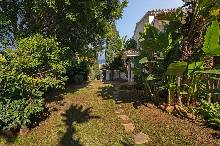 Image No.38-5 Bed Villa for sale