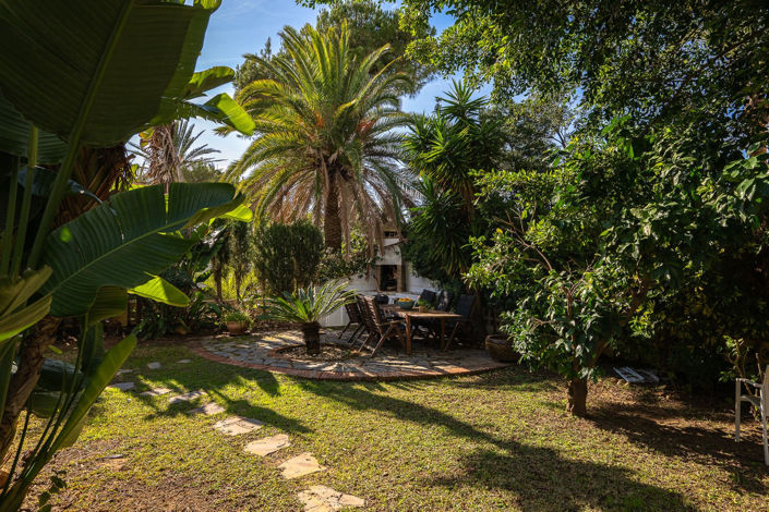 Image No.40-5 Bed Villa for sale