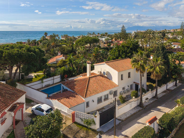 Image No.47-5 Bed Villa for sale