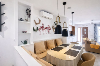 12-53013098fcab6c38b1379cd33298e050