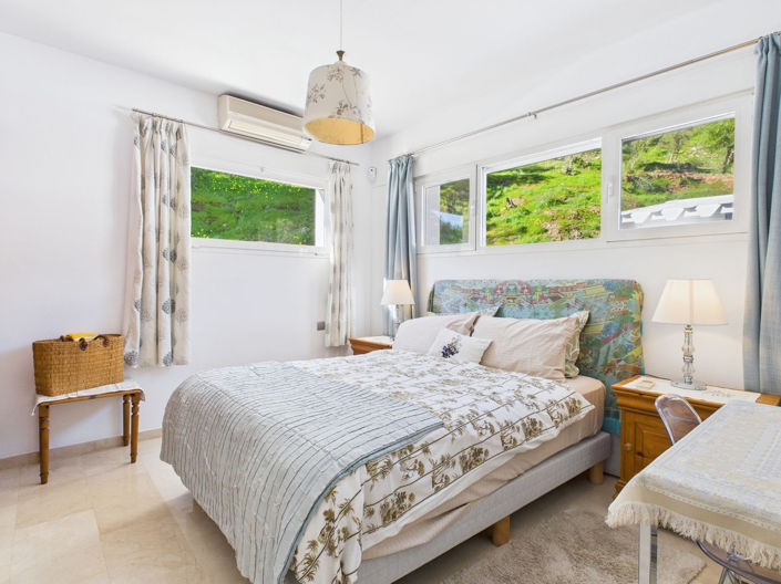 Image No.17-Villa de 4 chambres à vendre à Estepona