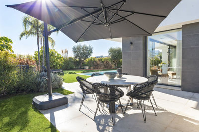 9-467d0cee5b725f3ef65f102a0c2e69c0