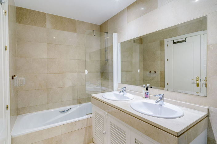 Image No.7-3 Bed Apartment for sale